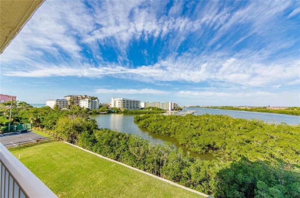 Bayshore Yatch Tennis Condo 2Br 3 Beds, Walking Distance To Beautiful Quite Beach เคลียร์วอเตอร์บีช ภายนอก รูปภาพ
