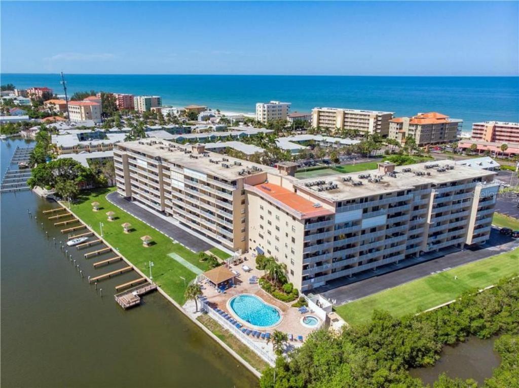 Bayshore Yatch Tennis Condo 2Br 3 Beds, Walking Distance To Beautiful Quite Beach เคลียร์วอเตอร์บีช ภายนอก รูปภาพ